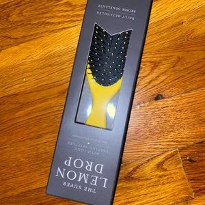 New Drybar Lemon Drop Daily Detangler Hair Brush